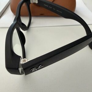 Meta Ray-ban sunglasses